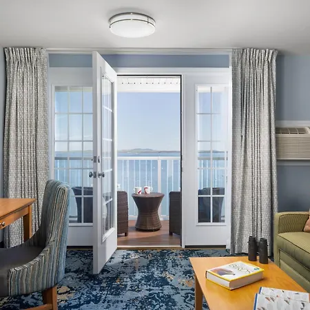 Atlantic Oceanside Hotel & Conference Center-2